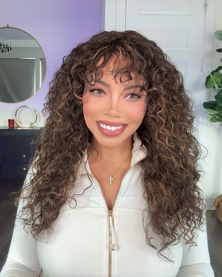 Melanie King smiling in her studio